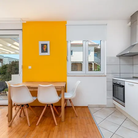 Sunny Terrace - Zulim, Appartement *