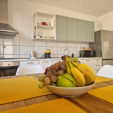 Appartement Sunny Terrace - Zulim,
